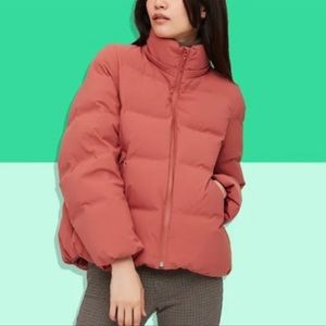 UNIQLO WORN ONCE WOMEN SEAMLESS DOWN PARKA IN PINK